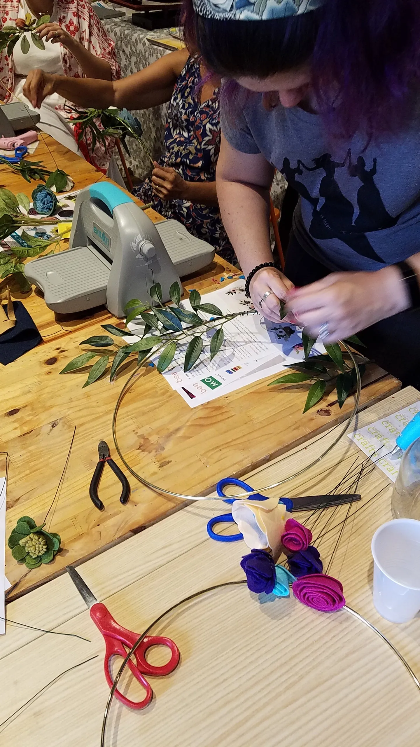 Modern Fall Wreaths Workshop